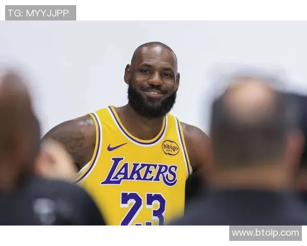 NBA转会风云：快船队詹姆斯申请交易，交易方案与前景展望